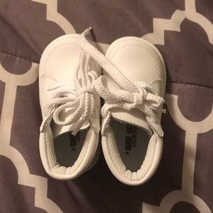 First walking shoe